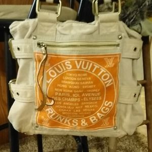 Louis Vuitton trunks & bags purse